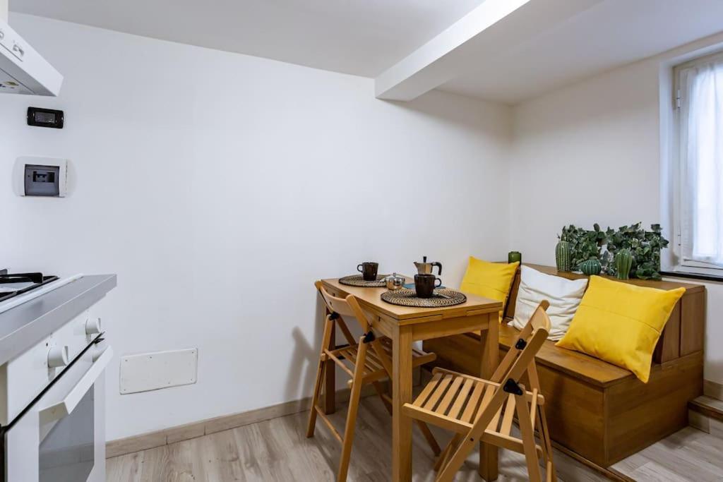 Apartment Adorno 2 - Affitti Brevi Italia Genoa Bagian luar foto